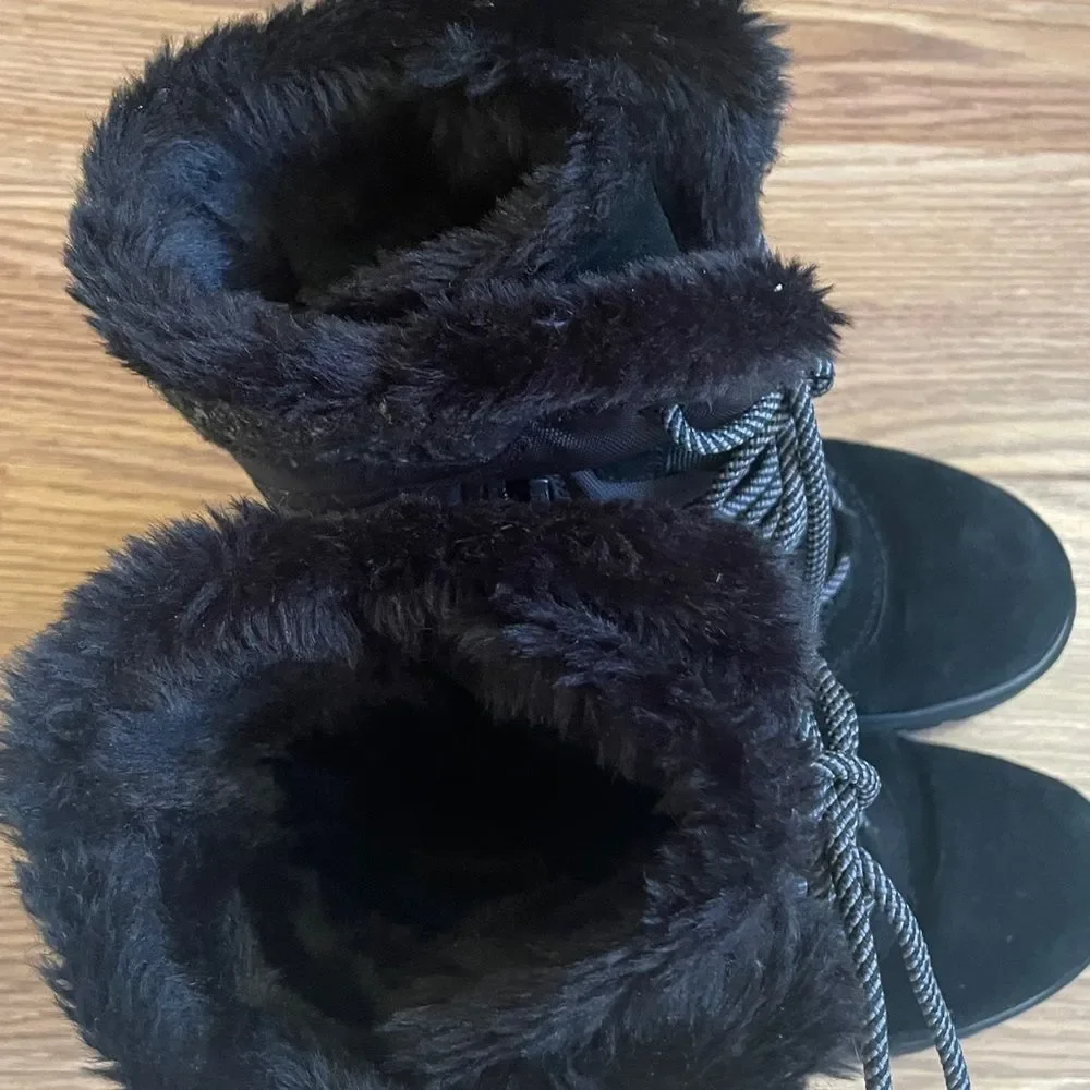 Bear Trap Winter Stay Dry System Women's Boots Size 7.5 Black